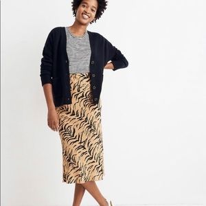 Madewell Midi Skirt!